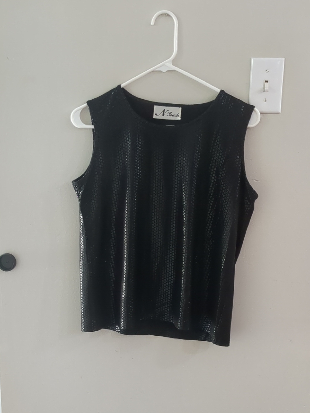 VTG, N Touch Black Shimmer Sequin Sleeveless Top | Whimsygoth Party Tank - Small